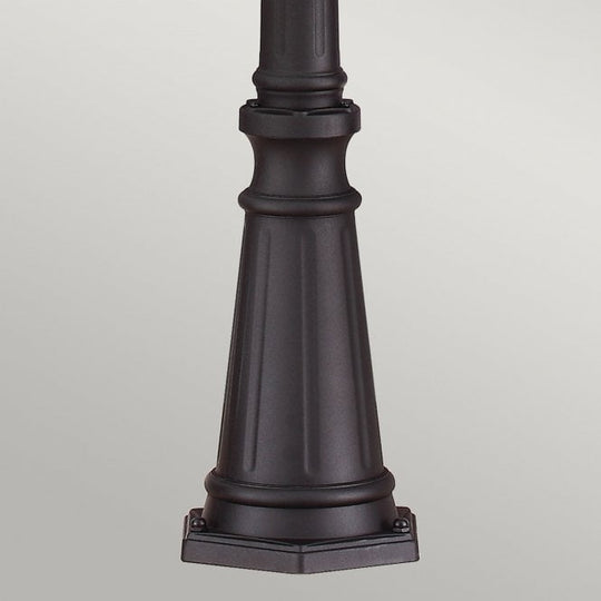 English Bridle Large Lamp Post in a Black finish