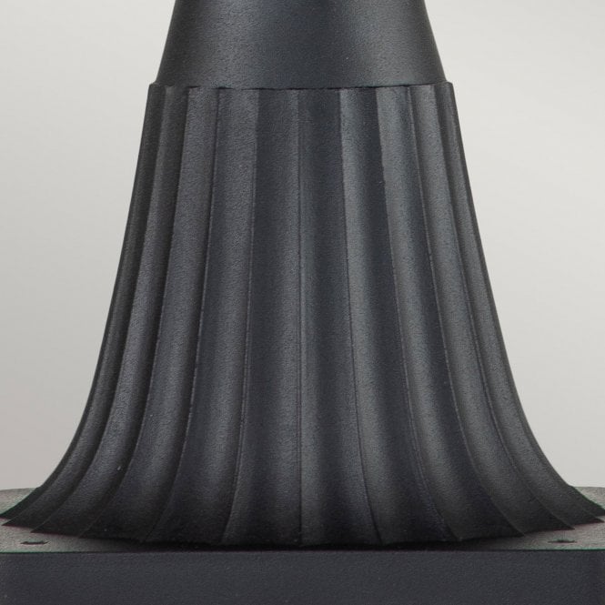 Chicago 1 Light Small Pedestal Lantern