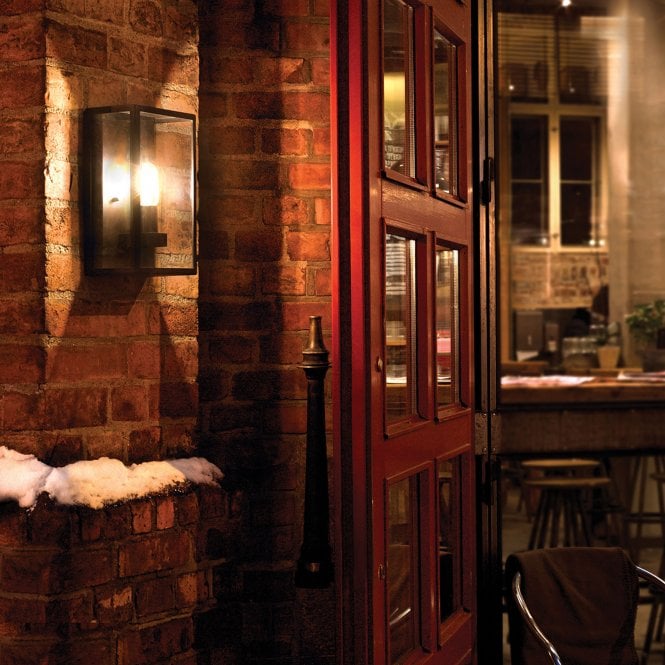 Lofoten Half Wall Light       Black