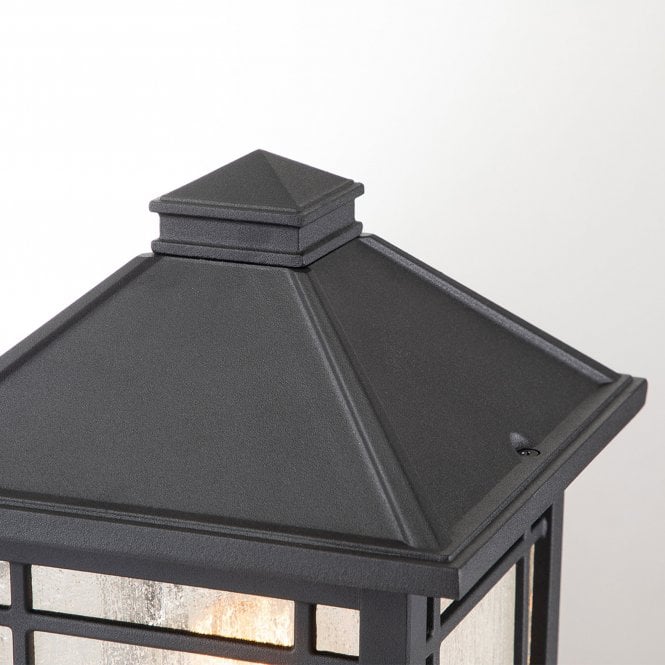Cedar Point 1 Light Pedestal Black